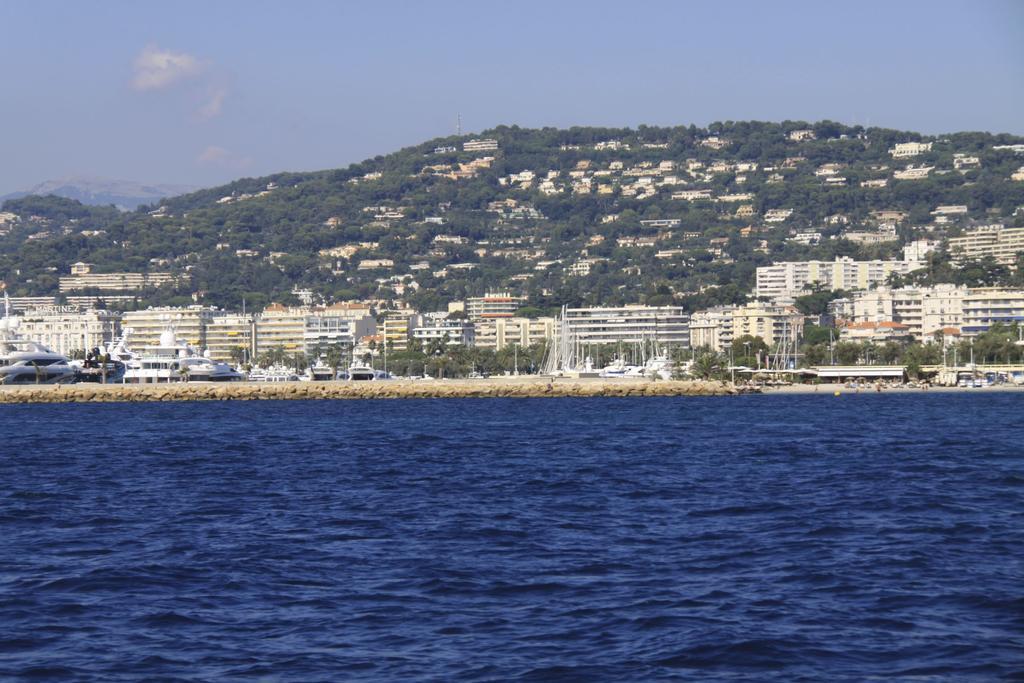 Croisette 81 Hotel Cannes Phòng bức ảnh